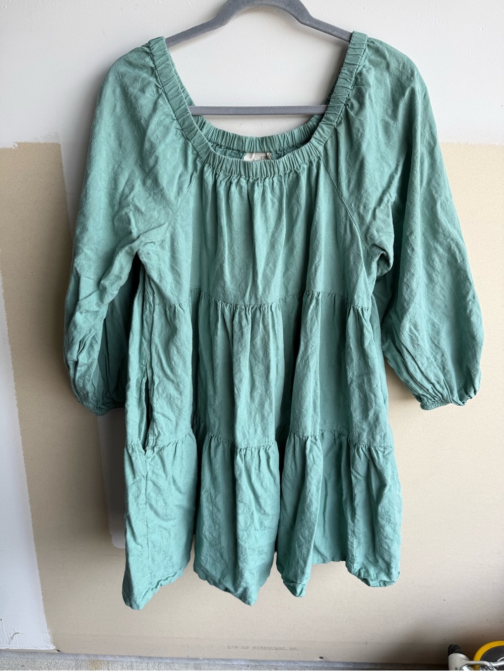 Universal Thread Seafoam Green Tiered Puff-Sleeve Tunic Dress